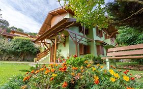 Rosa Casa Tirol Gramado